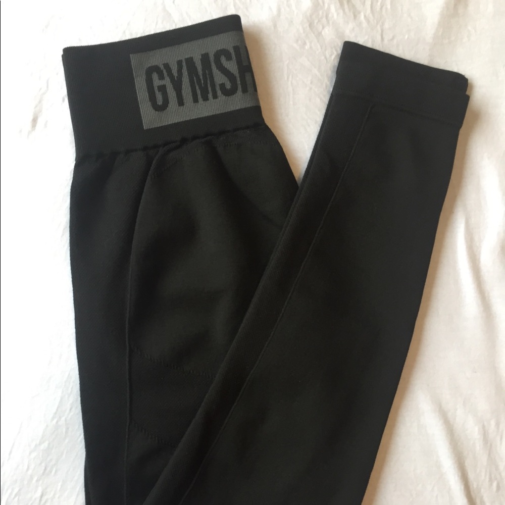 Gymshark legging and sport bra